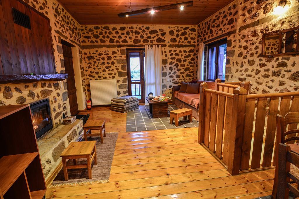 Εν Αρχή - En Arhi Trikala Exterior foto