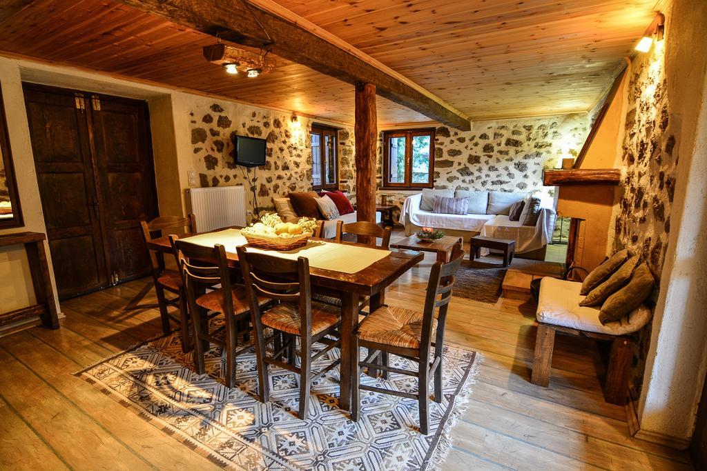 Εν Αρχή - En Arhi Trikala Exterior foto