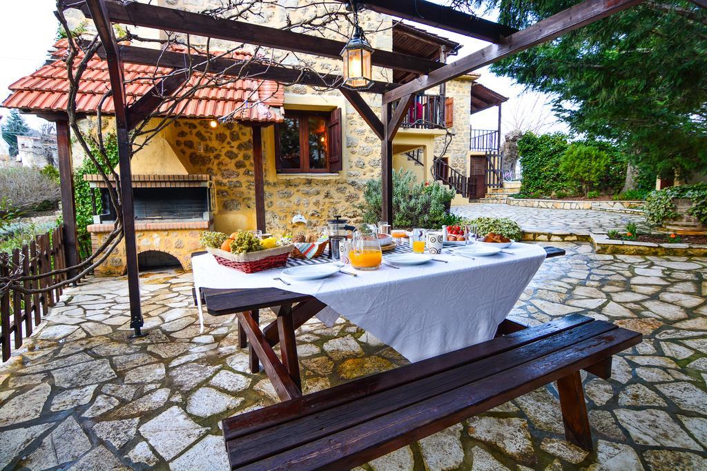 Εν Αρχή - En Arhi Trikala Exterior foto