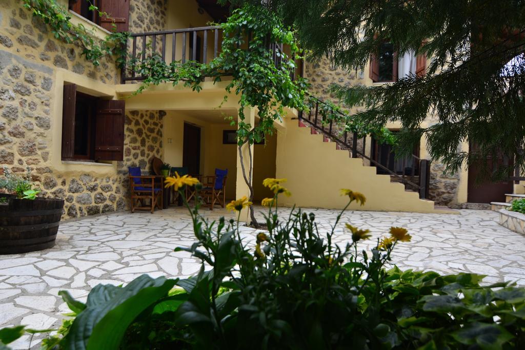 Εν Αρχή - En Arhi Trikala Exterior foto