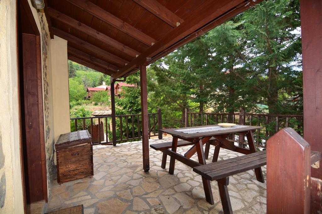Εν Αρχή - En Arhi Trikala Exterior foto